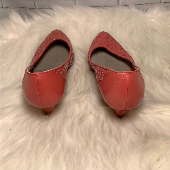 Akimbo Salmon Pink Woven Leather Heels Size 7/7.5 - Picture 3 of 5